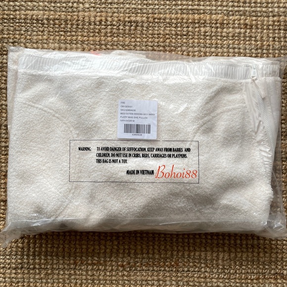 NEW Free People Fuzzy Was She Fleece Pullover - Picture 7 of 10